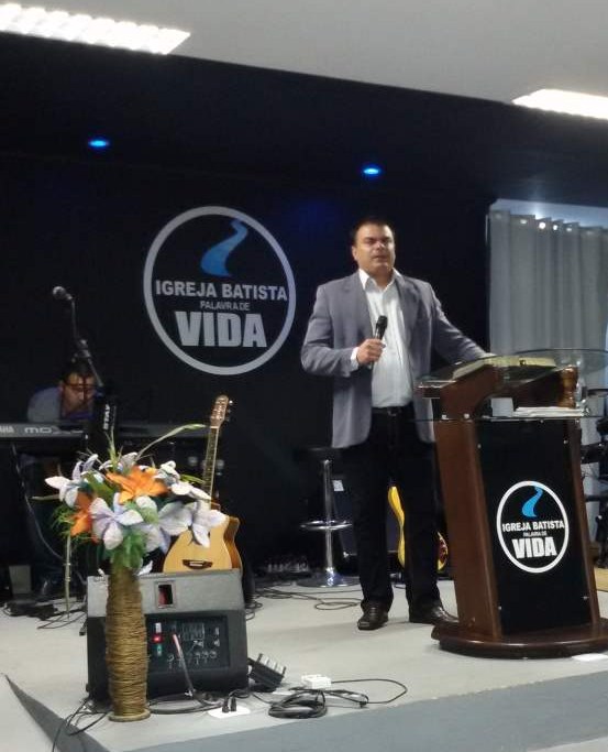 Pr. Crislano Tomaz